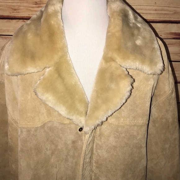 🚫SOLD🚫 RC Comstock Wheat Suede Bomber Coat - Picture 2 of 8